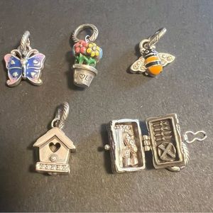 5 Brighton Charms summertime
